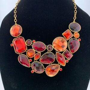 VTG Joan Rivers Ruby Red Large Faceted Bib Gold Tone Setting Necklace